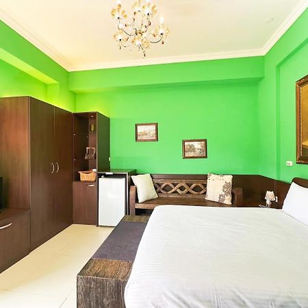 Ho Feng Private Hotel 電梯自助民宿 Ji'an Luaran gambar
